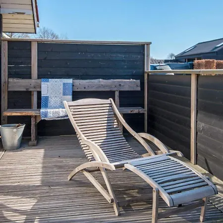 Ferienhaus 4 Star Holiday In *
